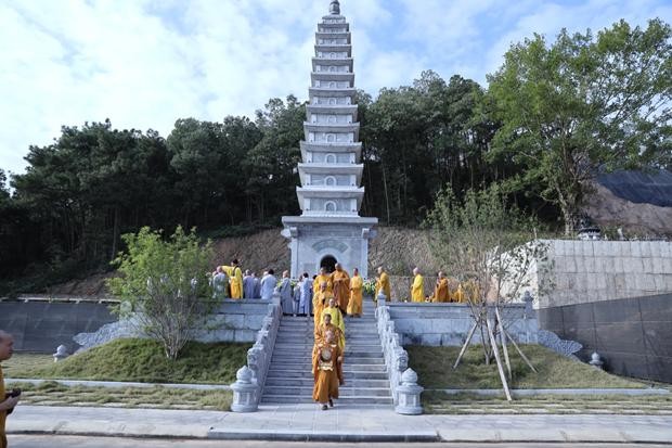 Tăng ni sinh Khóa V Học viện Phật giáo Việt Nam tri ân tại Hà Nội ảnh 10