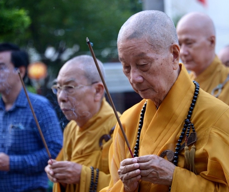 Trang nghiêm lễ tưởng niệm Bồ-tát Thích Quảng Đức ảnh 1