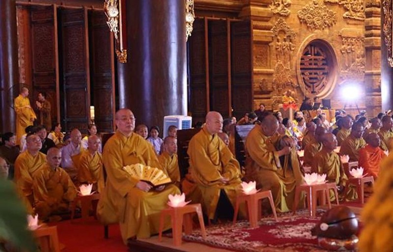 Đại lễ cầu nguyện quốc thái dân an, cầu siêu và thắp nến tri ân các Anh hùng liệt sỹ tại chùa Tam Chúc ảnh 1