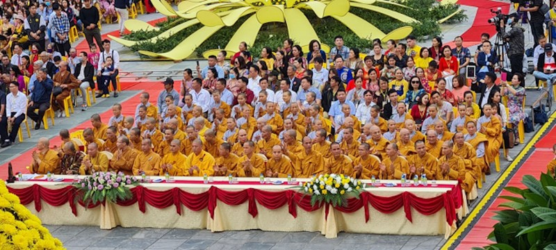  Chùa Ba Vàng tổ chức Lễ hội Hoa Cúc năm 2020 với chủ đề 'Hướng về miền Trung' ảnh 2