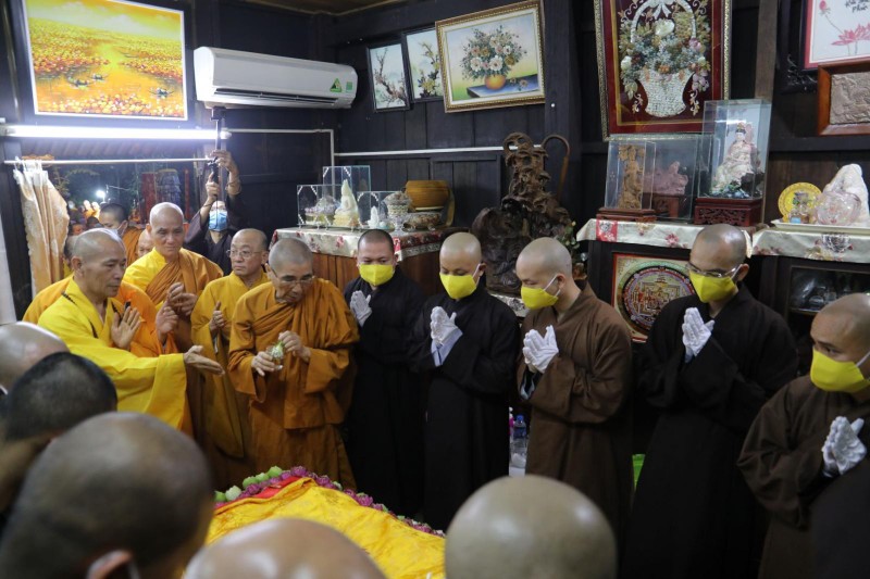 Lễ nhập kim quan Ni Trưởng thượng Huệ hạ Giác - Tông Trưởng Liên Tông Tịnh Độ Non Bồng ảnh 10