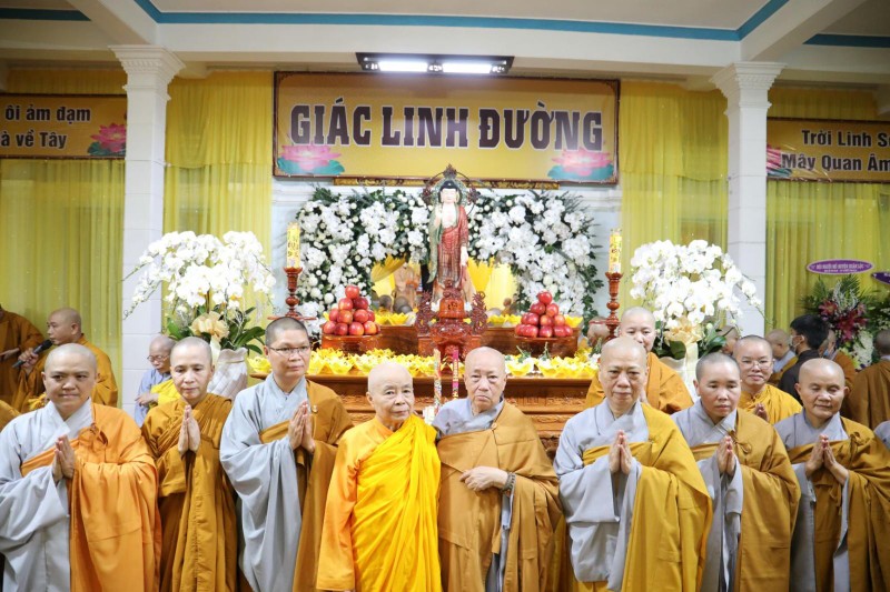 Lễ nhập kim quan Ni Trưởng thượng Huệ hạ Giác - Tông Trưởng Liên Tông Tịnh Độ Non Bồng ảnh 22