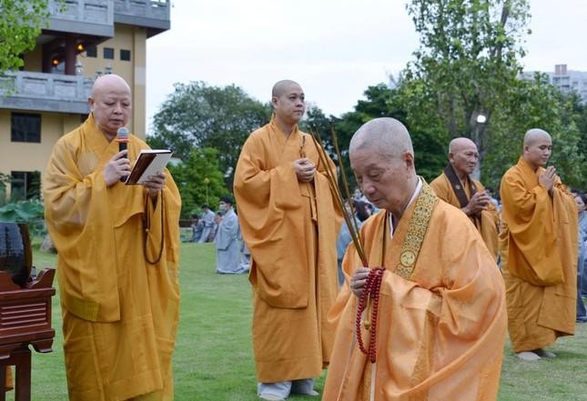 Hạnh phúc của người tu ảnh 2