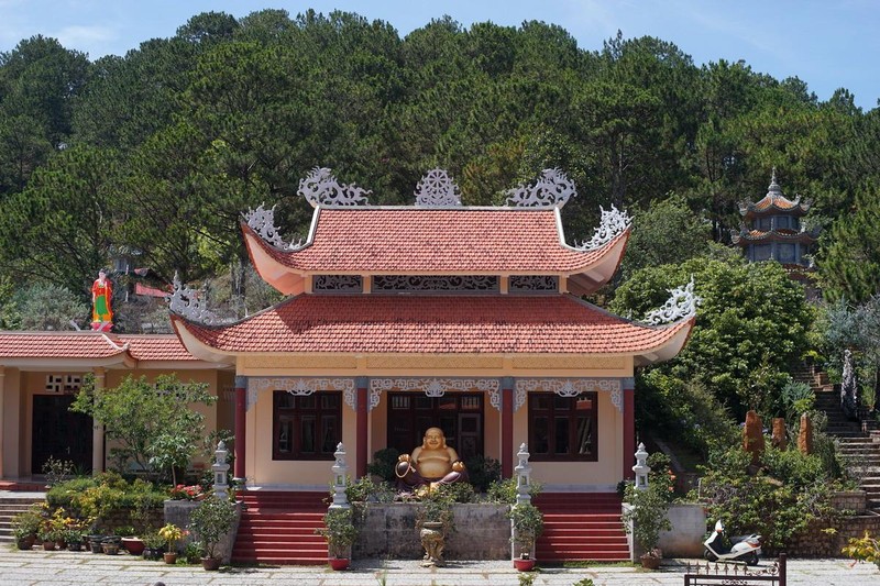 Chùa Linh Phong: Ngôi chùa mang vẻ đẹp đậm chất Đà Lạt ảnh 9