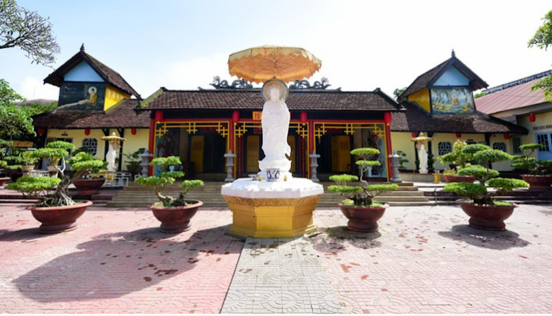 'Nếp chùa xưa' giữa lòng phố núi ảnh 3