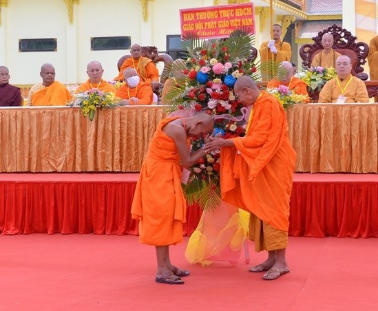 Đức Pháp chủ GHPGVN quang lâm Học viện Phật giáo Nam tông Khmer tại Cần Thơ ảnh 1