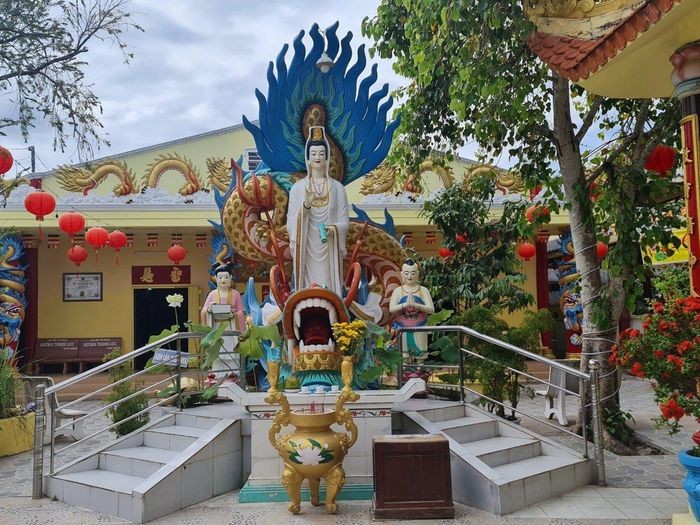 Chùa Đất Sét: Ngôi chùa độc đáo bậc nhất tỉnh Sóc Trăng ảnh 2