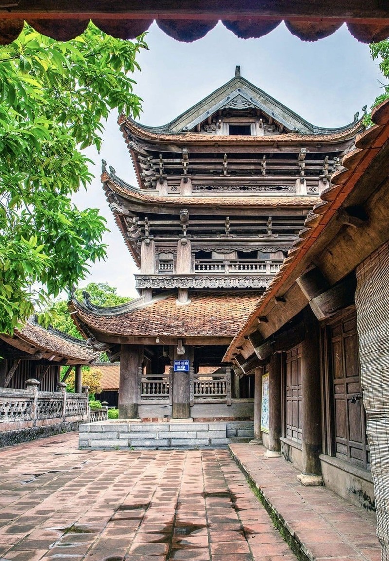 Ngôi cổ tự huyền bí bậc nhất trấn Sơn Nam ảnh 1