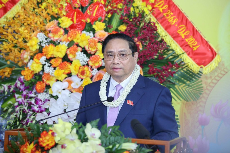 Thủ tướng Phạm Minh Chính chúc mừng đồng bào Phật giáo nhân dịp Đại lễ Phật đản 2024 ảnh 3