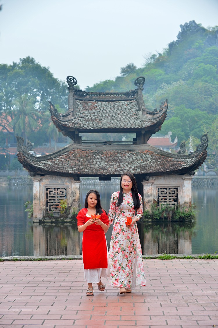 Chùa Thầy - Ngôi cổ tự linh thiêng giữa lòng Hà Nội ảnh 3