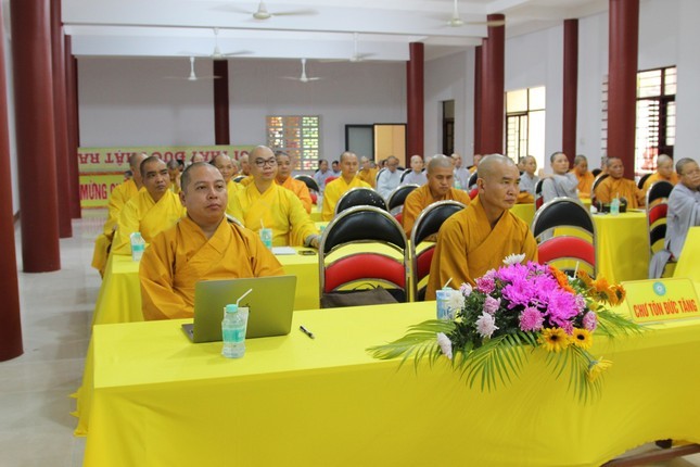 Bình Thuận: Ban Trị sự GHPGVN tỉnh thăm, sách tấn chư hành giả an cư tại TX.La Gi ảnh 3