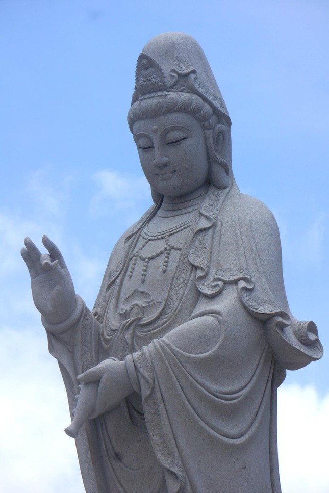 Ý nghĩa của hình tượng Bồ-tát Quán Thế Âm ảnh 1