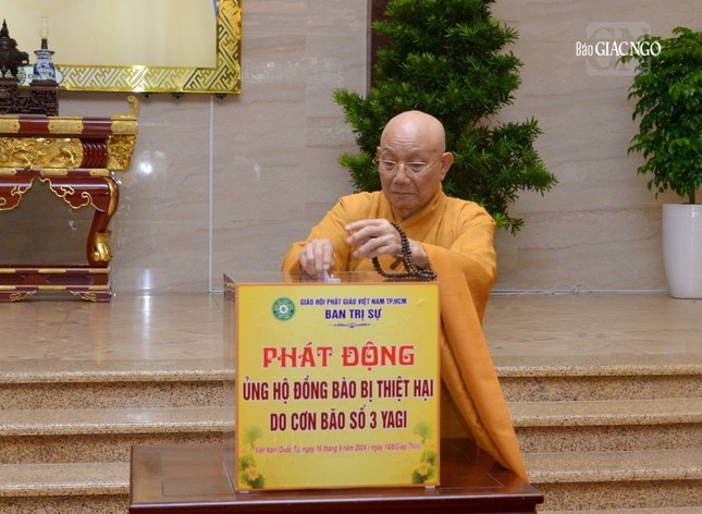 Tăng Ni, Phật tử TP.HCM góp hơn 3,5 tỷ đồng gởi đồng bào ảnh hưởng bão lũ ở miền Bắc ảnh 3