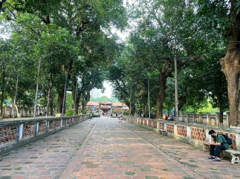 Khám phá Chùa Láng, di tích lịch sử văn hoá gần 900 năm tuổi ảnh 1