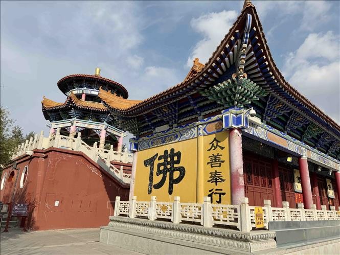 Khám phá chùa Đại Phật Hồng Quang Sơn ở Tân Cương (Trung Quốc) ảnh 7