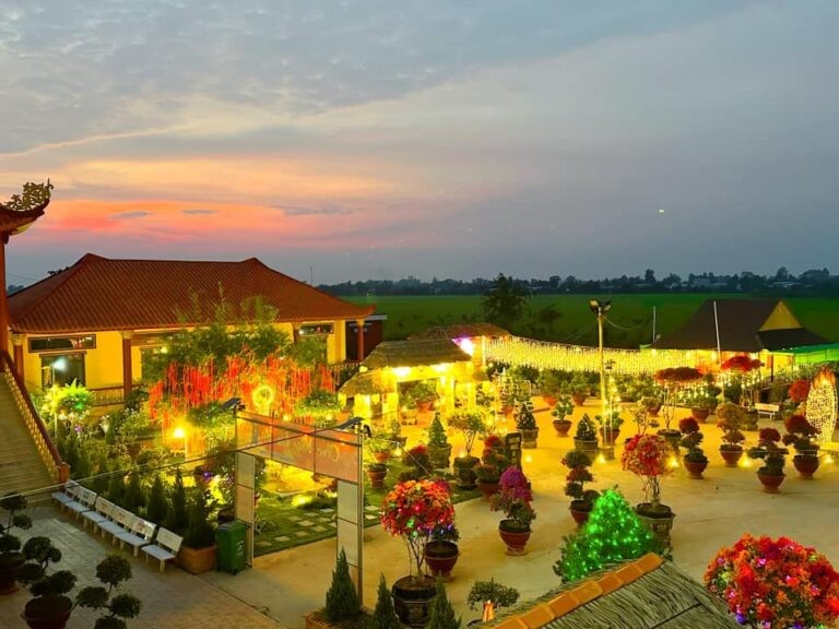 Chùa Núi Nổi giữa đồng bằng ảnh 4