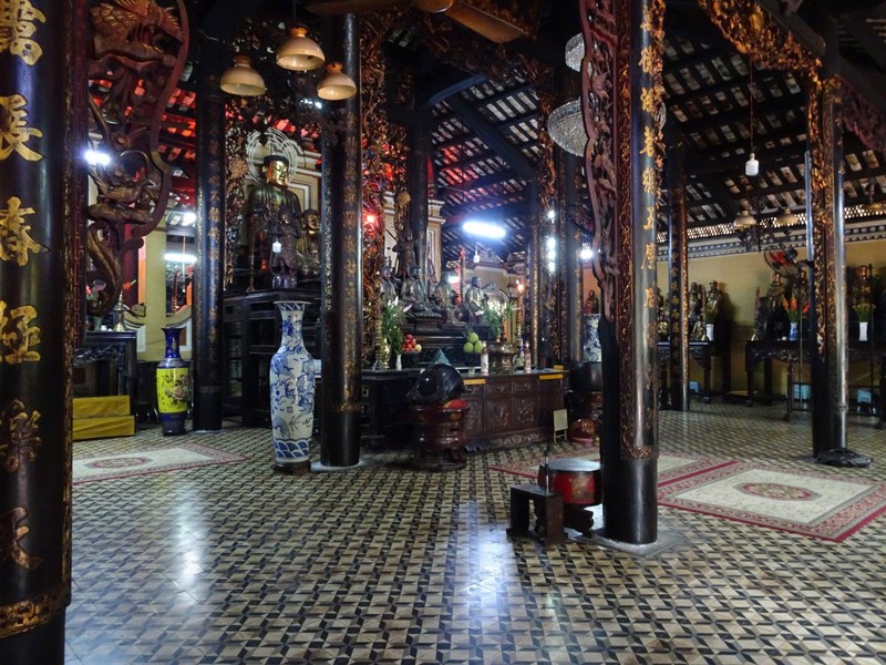 Ngôi cổ tự trăm năm giữa lòng Sài Gòn ảnh 8