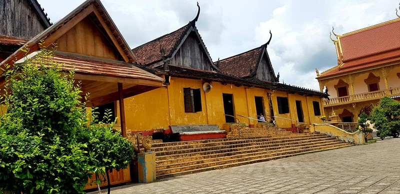 Khám phá ngôi cổ tự 300 tuổi có kiến trúc độc đáo ở An Giang ảnh 9