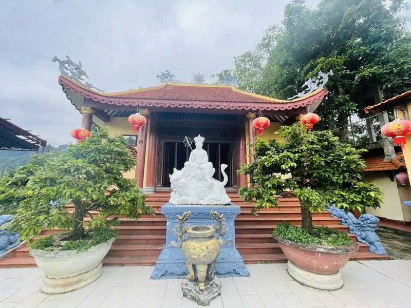 Chùa Hà Tân – Ngôi chùa nằm ở vị trí độc đáo nhất TP. Đà Nẵng ảnh 8