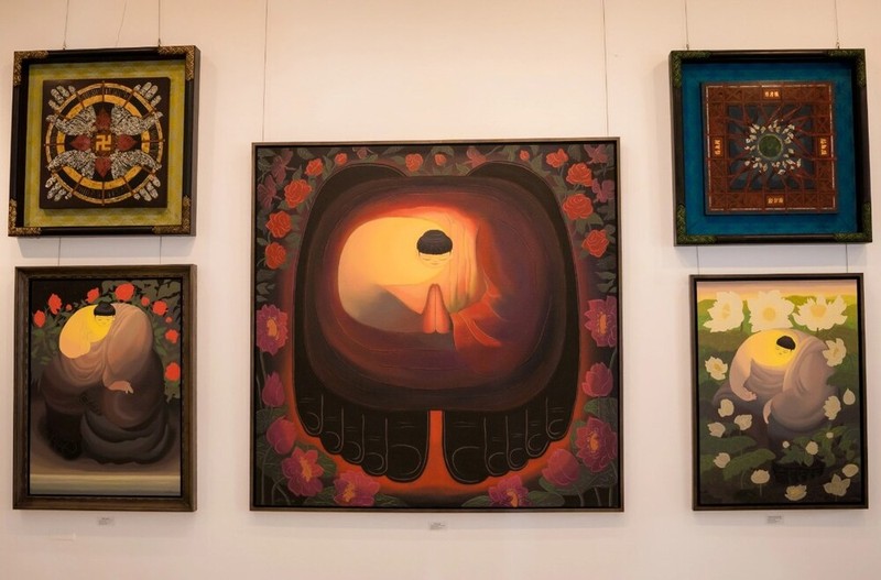 Triển lãm “Sáng đạo trong đời” nâng cao nhận thức về đạo Phật ảnh 1