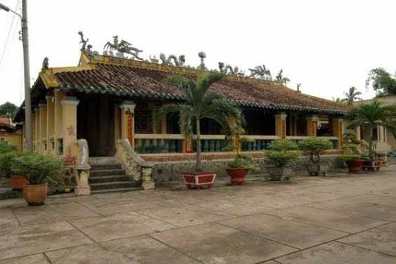 Ngôi chùa 283 năm tuổi ở Bình Dương ảnh 4