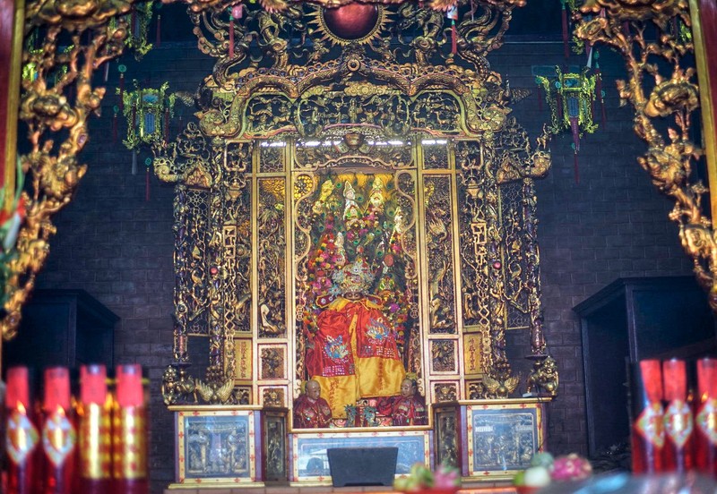  Chiêm ngưỡng ngôi cổ tự lâu đời nhất của người Hoa ở TPHCM ảnh 4