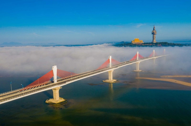 Chiêm ngưỡng tượng Phật Quan Âm cao nhất Đông Nam Á trên núi Thiên Mã ảnh 3