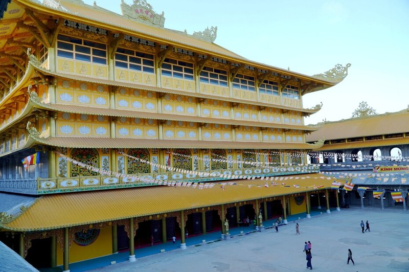 Chiêm ngưỡng tượng Phật Quan Âm cao nhất Đông Nam Á trên núi Thiên Mã ảnh 9