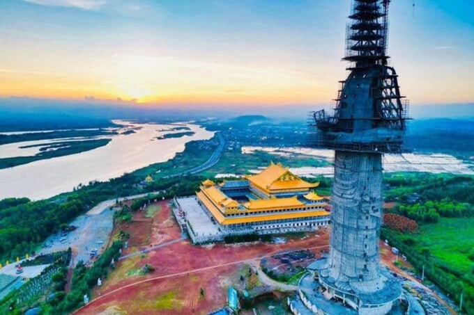 Chiêm ngưỡng tượng Phật Quan Âm cao nhất Đông Nam Á trên núi Thiên Mã ảnh 12