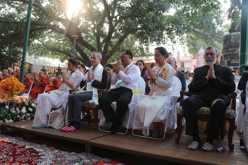 Hơn 10.000 người quy tụ vì hòa bình và từ bi tại Ấn Độ ảnh 4