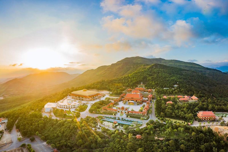 Chiêm ngưỡng Tam Bảo “Đại hùng Bảo điện” Chùa Ba Vàng ảnh 6