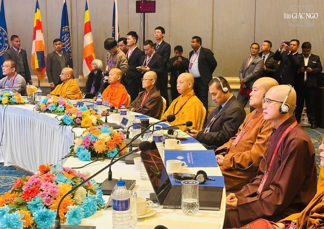 Đoàn đại biểu Giáo hội Phật giáo Việt Nam dự Hội nghị bàn tròn Phật giáo Đông Á và Đông Nam Á ảnh 2