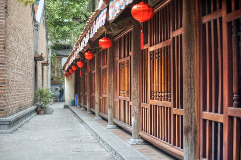 Ngôi chùa ngàn năm tuổi có cổng vào nhỏ hẹp ở trung tâm Hà Nội ảnh 4