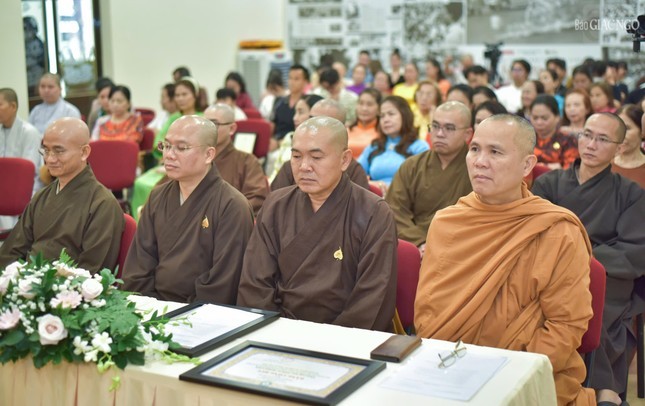 Ban Thông tin - Truyền thông Phật giáo TP.HCM tổng kết năm 2024, công bố điều chỉnh nhân sự ảnh 1