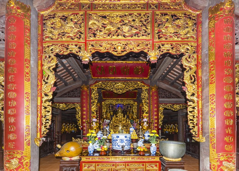 Kiến trúc độc đáo của ngôi chùa làm bằng gỗ lim ở Hà Tĩnh ảnh 3