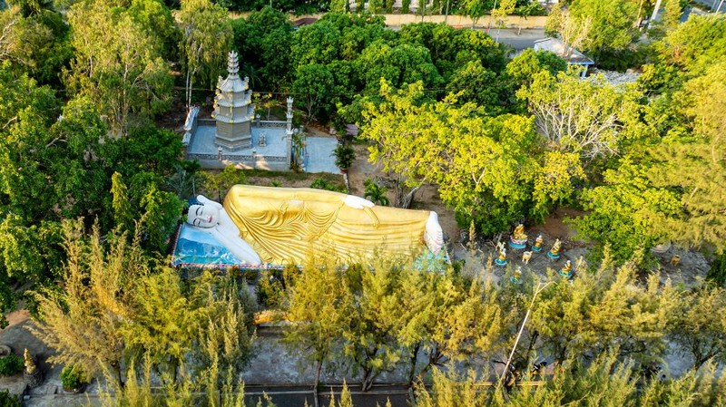 Khám phá nét độc đáo của Chùa Ốc tại Cam Ranh ảnh 4