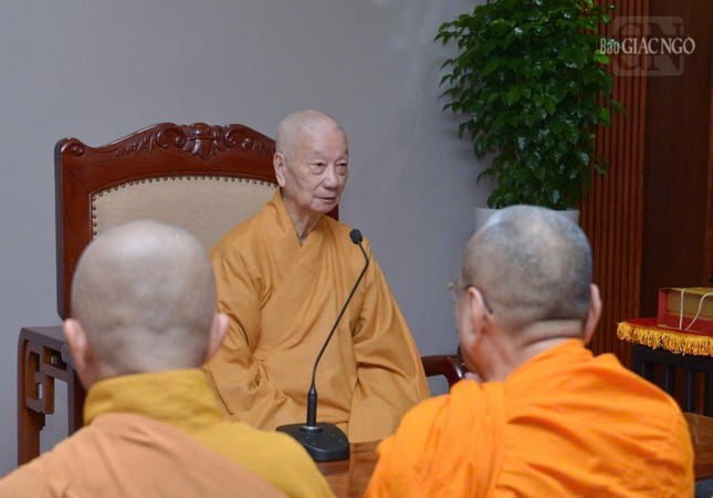 Ban Trị sự các tỉnh Đồng Nai, Bình Thuận, Tiền Giang, Tịnh độ Non Bồng đảnh lễ Đức Pháp chủ GHPGVN ảnh 3