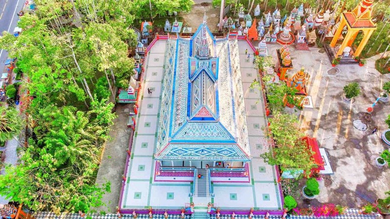 Vãn cảnh đầu năm Ất Tỵ tại 3 ngôi chùa nằm trong “Top 7 Ấn tượng Việt Nam” ảnh 2