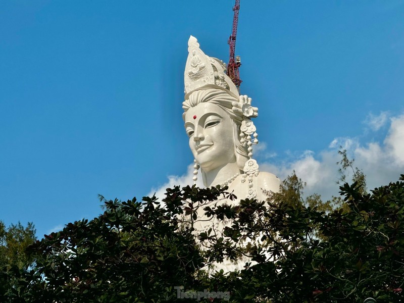 Chiêm bái tượng Phật Quan Âm cao nhất Đông Nam Á ở Quảng Ngãi ảnh 10