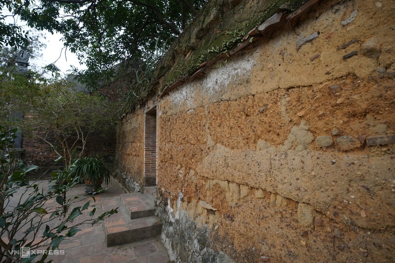 Bảo vật bằng gỗ thị trong ngôi chùa nghìn năm ảnh 1