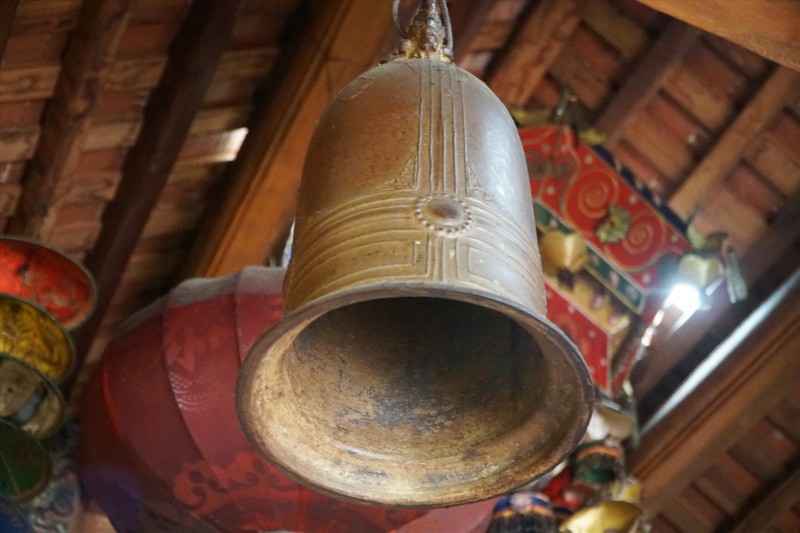 Tảng đá phát ra tiếng chuông ngân trong ngôi chùa cổ ở xứ Thanh ảnh 2
