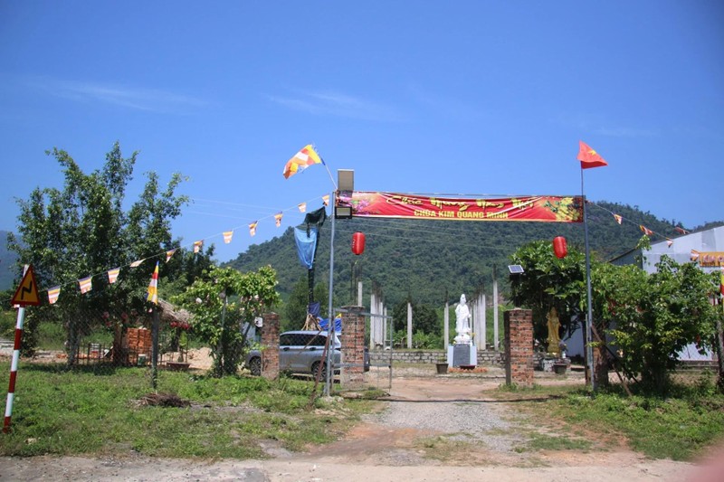 Kim Quang Minh Tự: Ngôi chùa còn non trẻ trên vùng rừng rú núi đồi ảnh 1