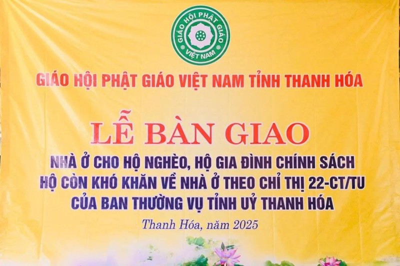 BTS GHPGVN tỉnh Thanh Hoá tặng nhà Đại đoàn kết cho hộ nghèo tại huyện Mường Lát ảnh 1