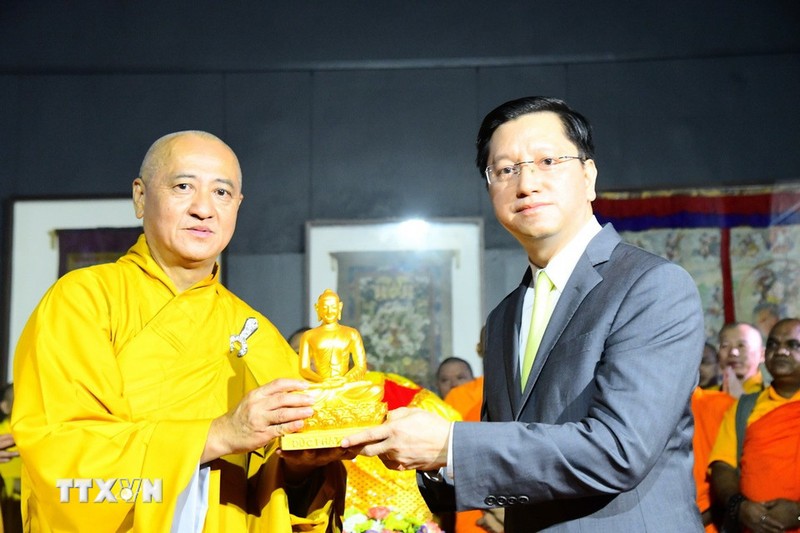 Lễ đón nhận và cung rước Xá lợi Đức Phật Thích Ca Mâu Ni từ Ấn Độ về Việt Nam ảnh 5