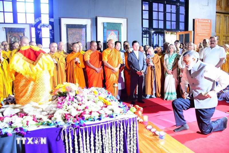 Lễ đón nhận và cung rước Xá lợi Đức Phật Thích Ca Mâu Ni từ Ấn Độ về Việt Nam ảnh 4