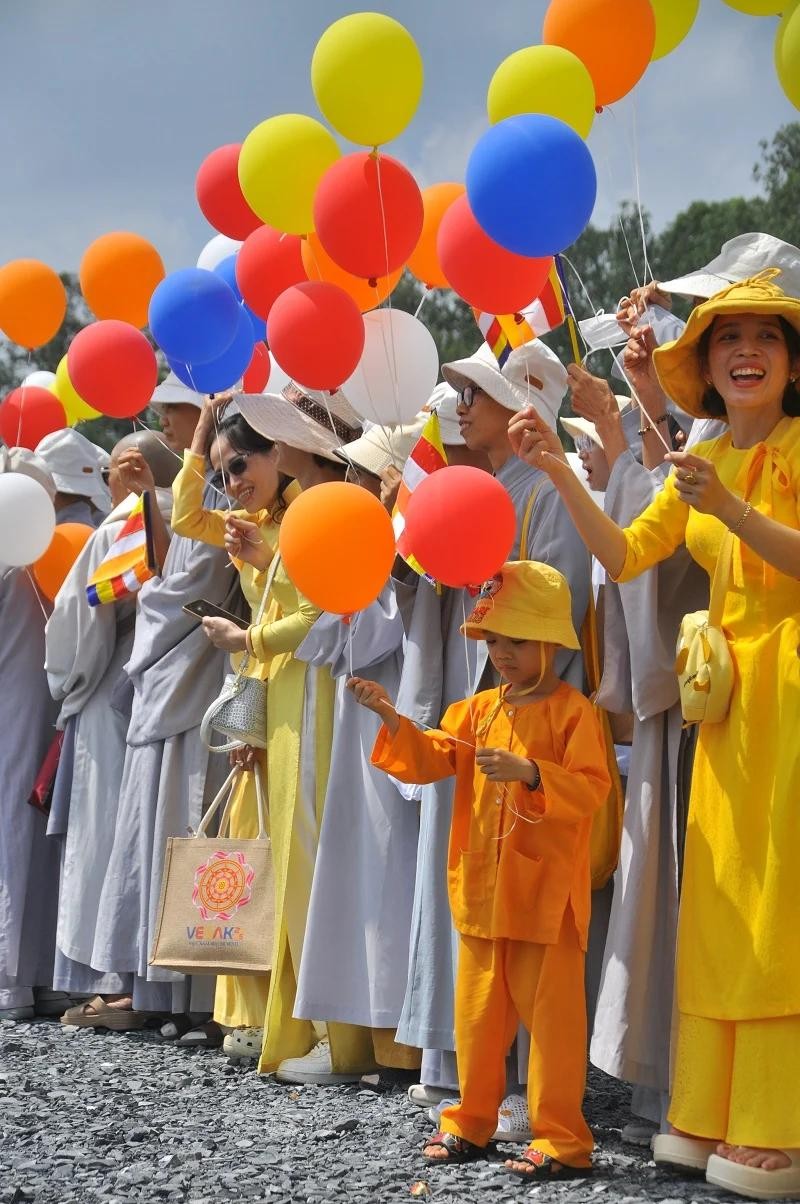 Lễ Thượng Đại Kỳ Vesak 2025 ảnh 3
