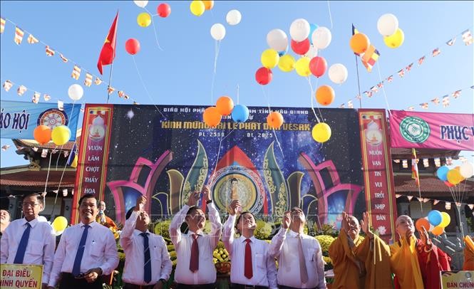 Tăng, ni, phật tử phát huy sức mạnh đại đoàn kết toàn dân tộc ảnh 1