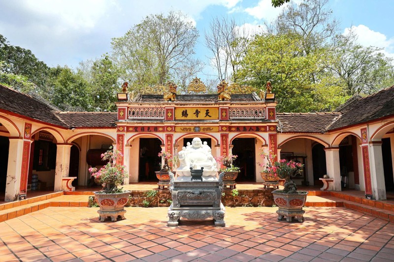 Ngôi chùa gần 300 năm tuổi, nơi in dấu bước chân tu hành của Bồ tát Thích Quảng Đức ảnh 1