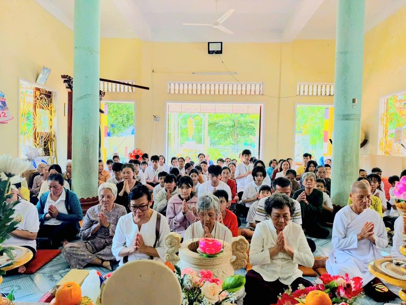 Gia Lai: Trang nghiêm lễ dâng Y tắm mưa theo truyền thống Phật giáo Nguyên Thủy ảnh 2