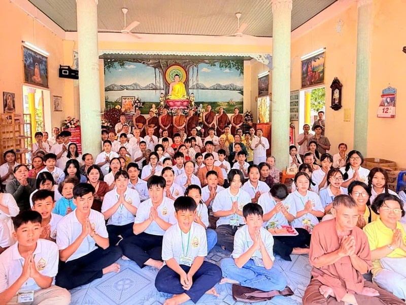 Gia Lai: Trang nghiêm lễ dâng Y tắm mưa theo truyền thống Phật giáo Nguyên Thủy ảnh 3